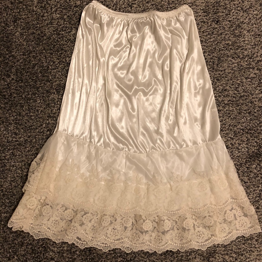 Skirt extender 22”
